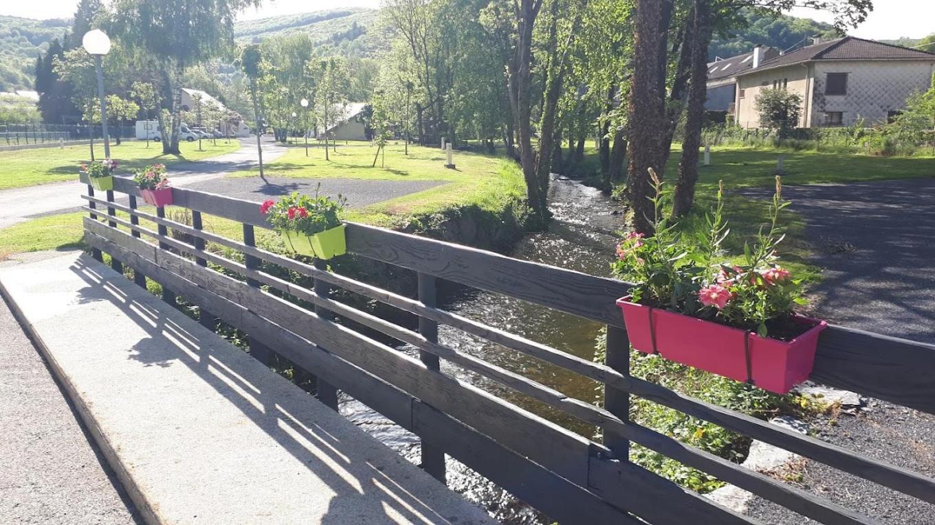 Village Du Camboussel Camping