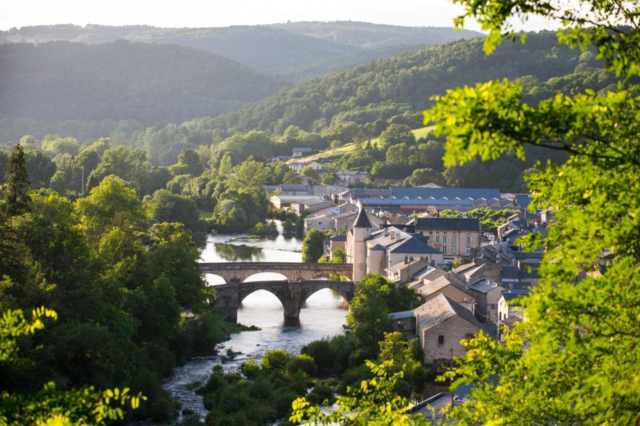 Village Du Camboussel