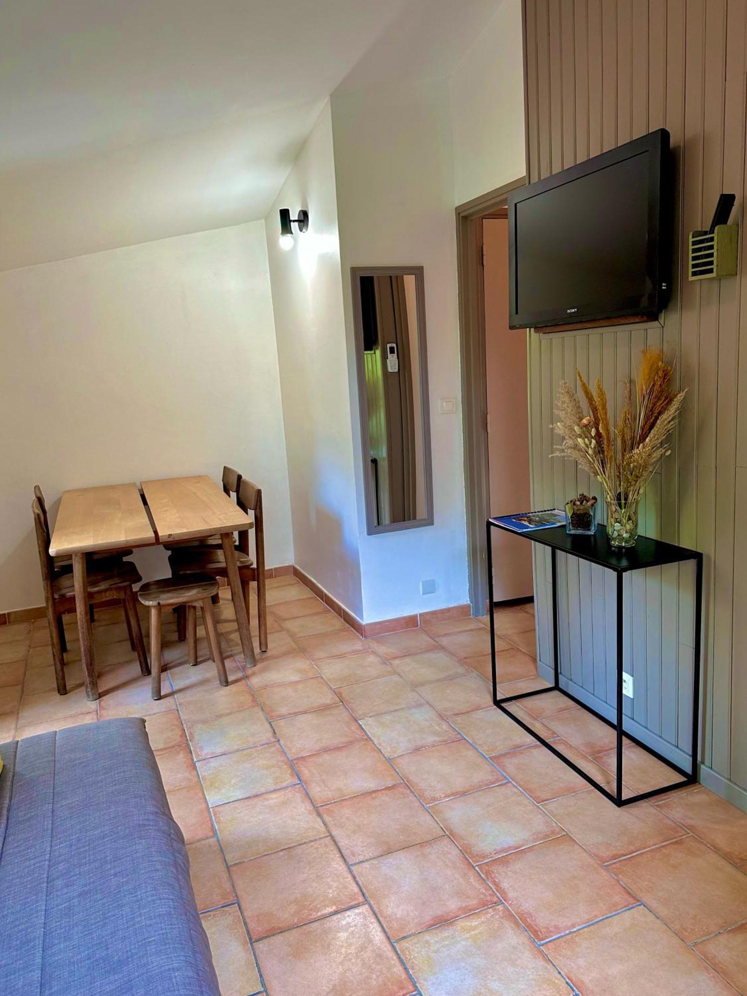 Village Du Camboussel Camping 3*
